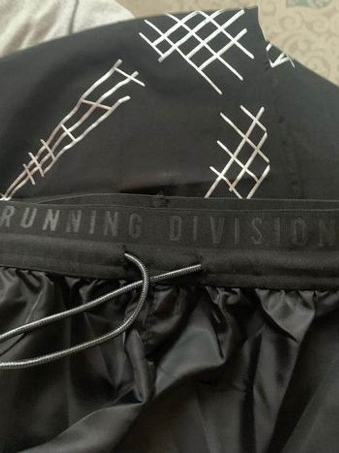 Nike Running taille L - photo numéro 10