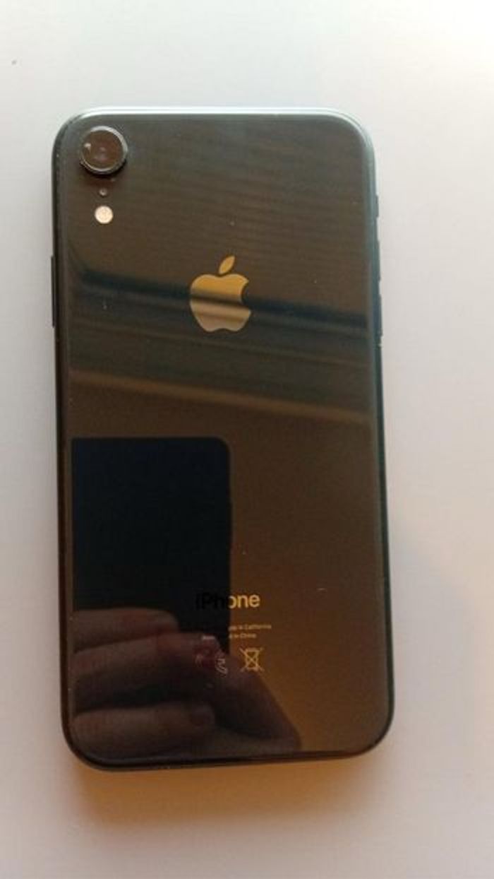 iPhone XR - photo numéro 2