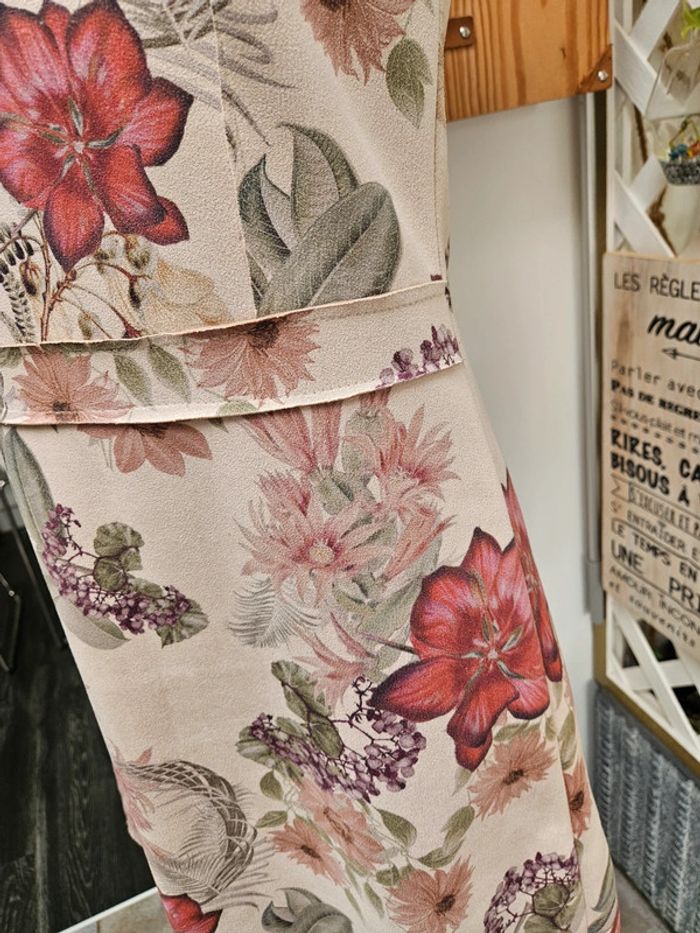 Cassis robe fleurie aspect daim taille 38 - photo numéro 3