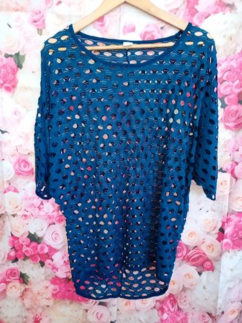 Haut à trous taille L