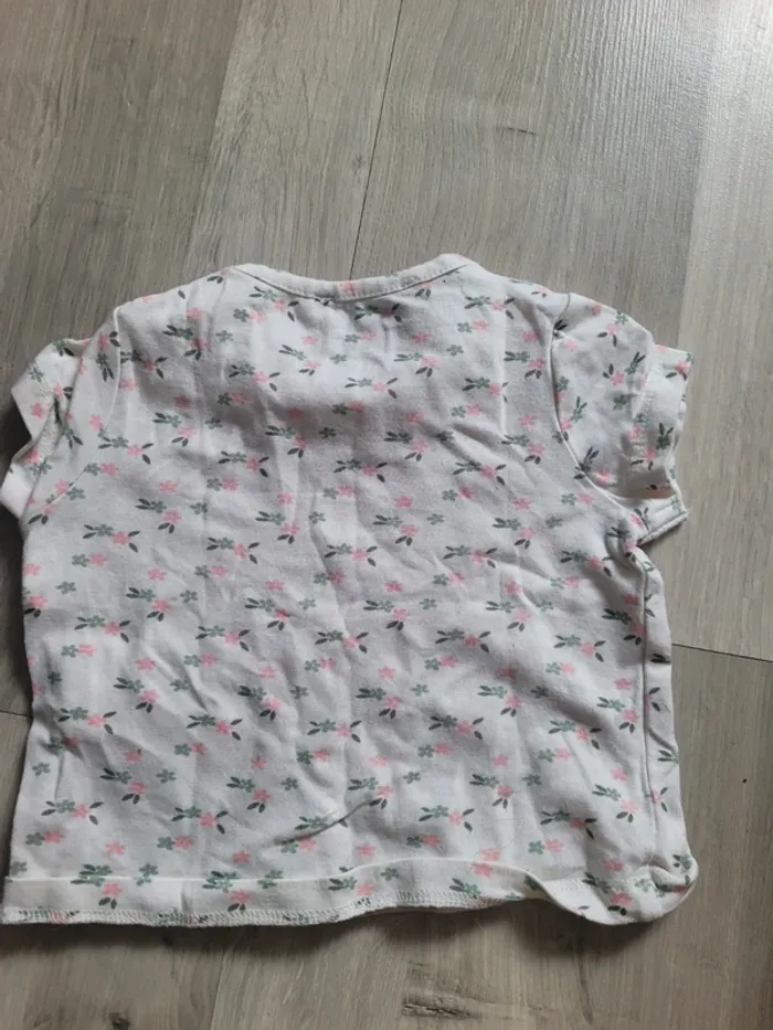 T-shirt 3 mois - photo numéro 3
