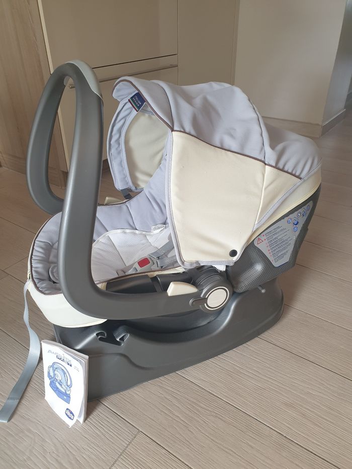 Siège auto, coque naissance (groupe 0+) FIX FAST de Chicco - photo numéro 2