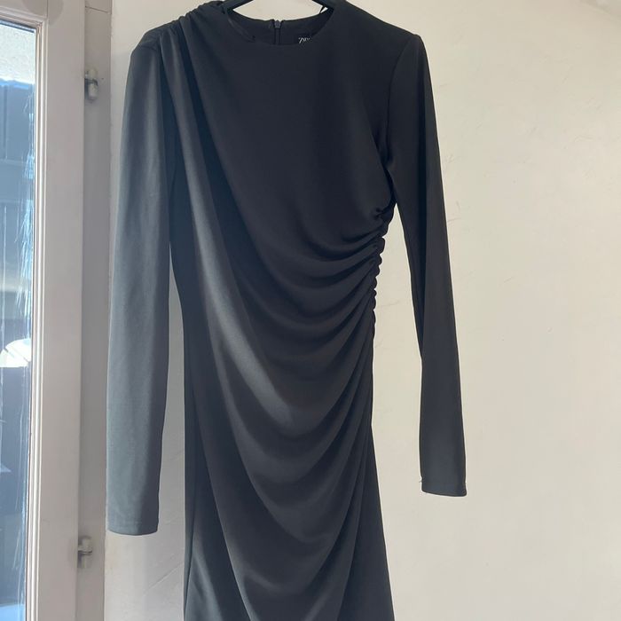 Robe mi-longue - photo numéro 2