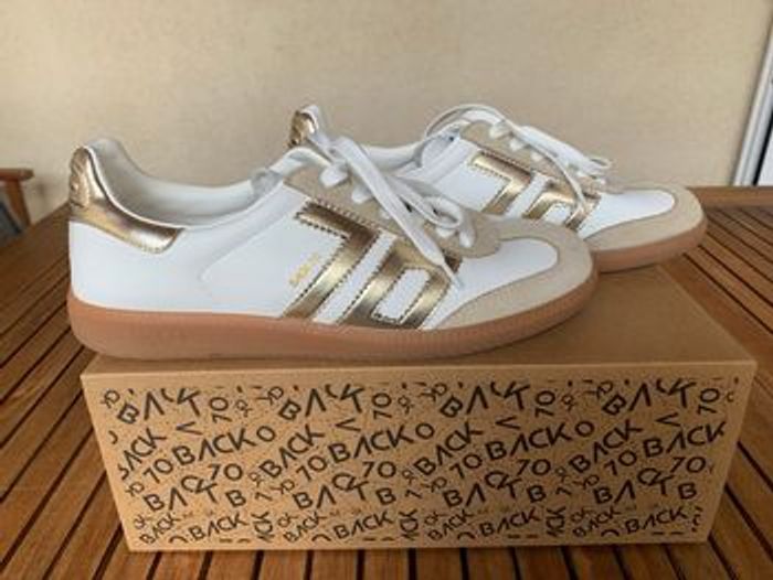 Basket Back 70 doré/beige/blanc ETAT NEUF