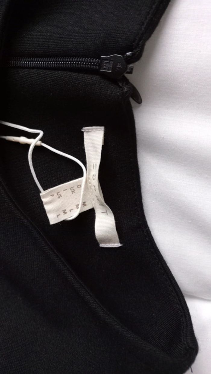 Robe noir esprit neuve L - photo numéro 4