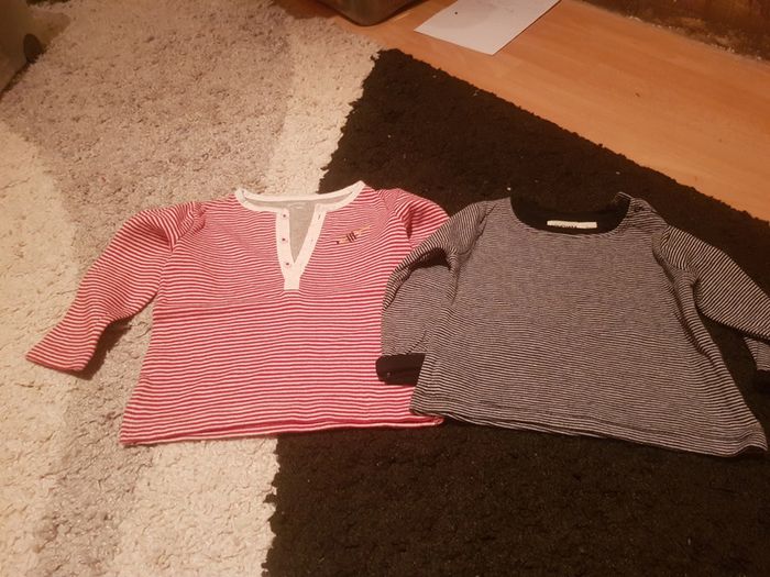 2 tee-shirts 12 mois