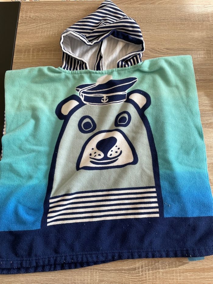 Cape de bain ou de plage