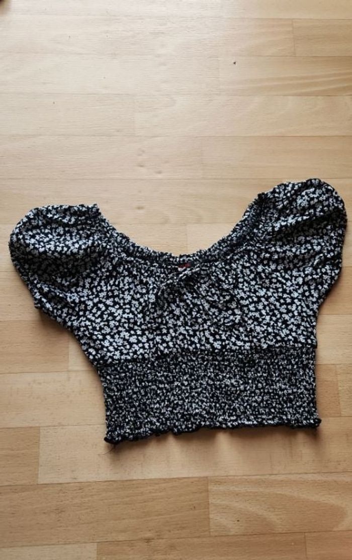 Tee-shirt fleuri