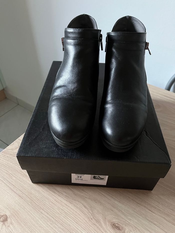 Boots « Couleur Café » noires - photo numéro 2