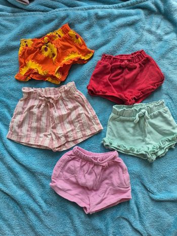 Lot short bébé 6 mois