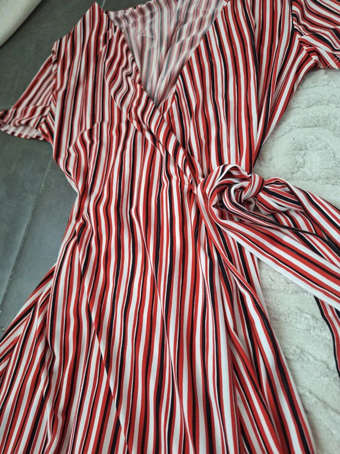 Robe portefeuille 👗 - photo numéro 2