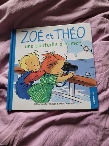 Zoé et Theo une bouteille à la mer