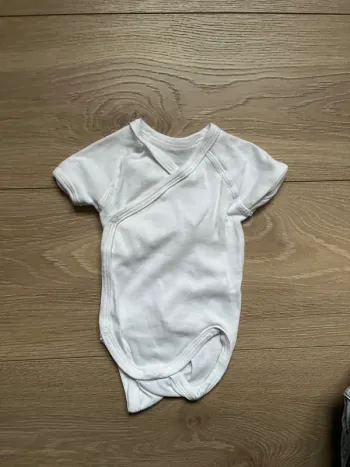 Body croisé manches courtes petit bateau 1m