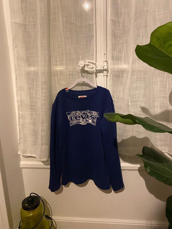 pull levi’s vintage