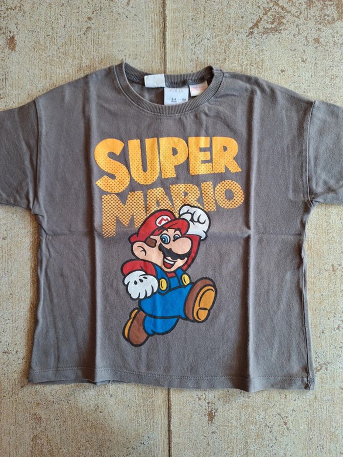 Lot de 2 t-shirts U essentiel et Zara - 4 ans - photo numéro 3