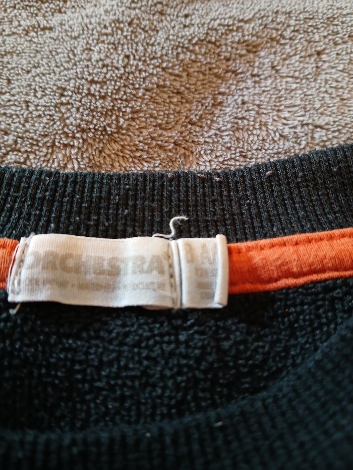 Sweat 8 ans - photo numéro 5