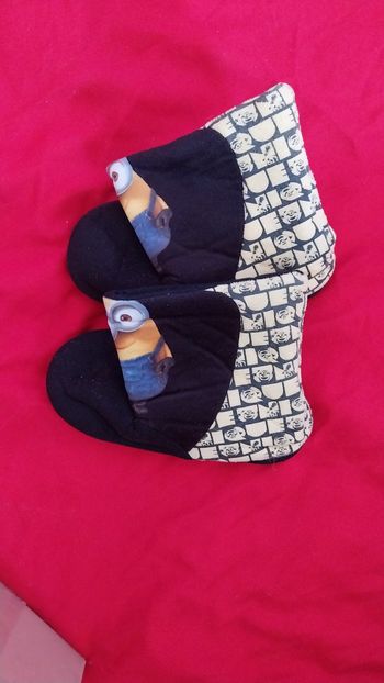 Pantoufles hauts minions point 32