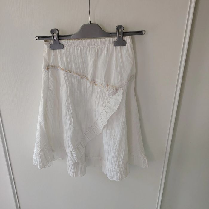 Ensemble lilas + jupe blanche 8 ans - photo numéro 5