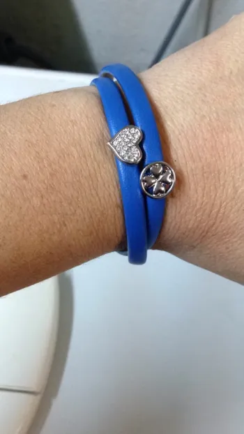 Lot de 2 bracelets très bon état