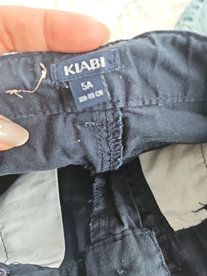 Lot 3 shorts taille 5ans - photo numéro 7