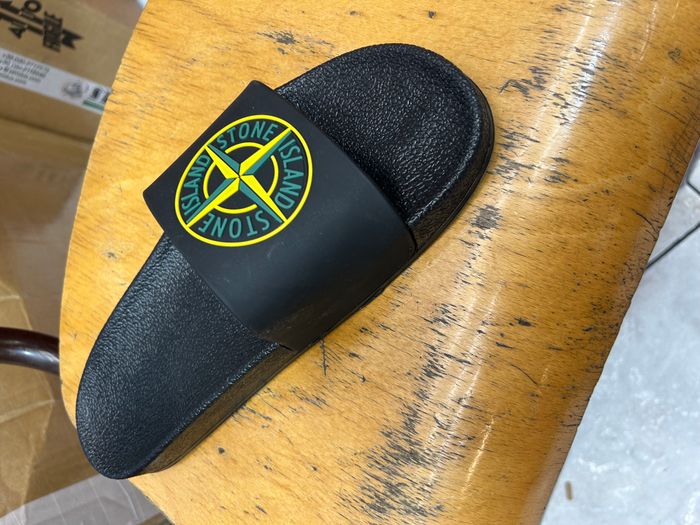 Sandales claquettes stone island noir 40 - photo numéro 2