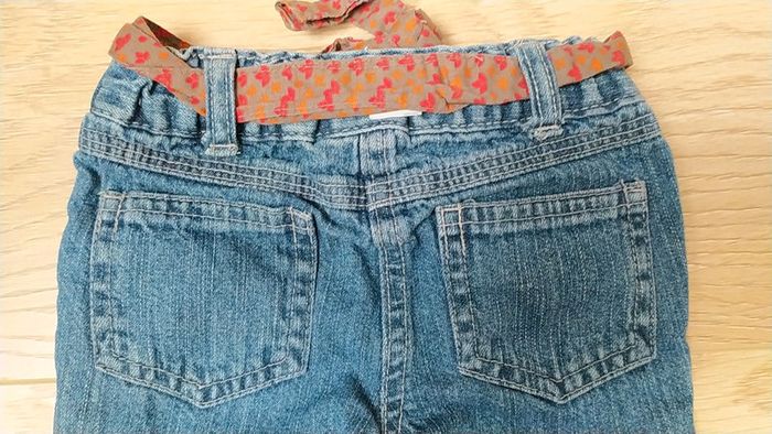 Jean ceinture 6 mois - photo numéro 6