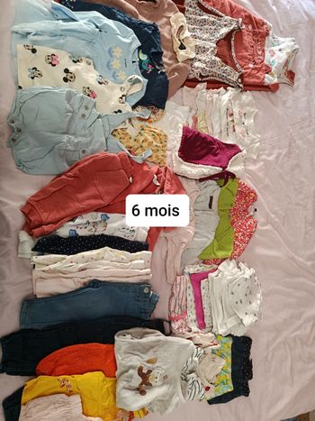 Lot vêtements fille 6 mois 