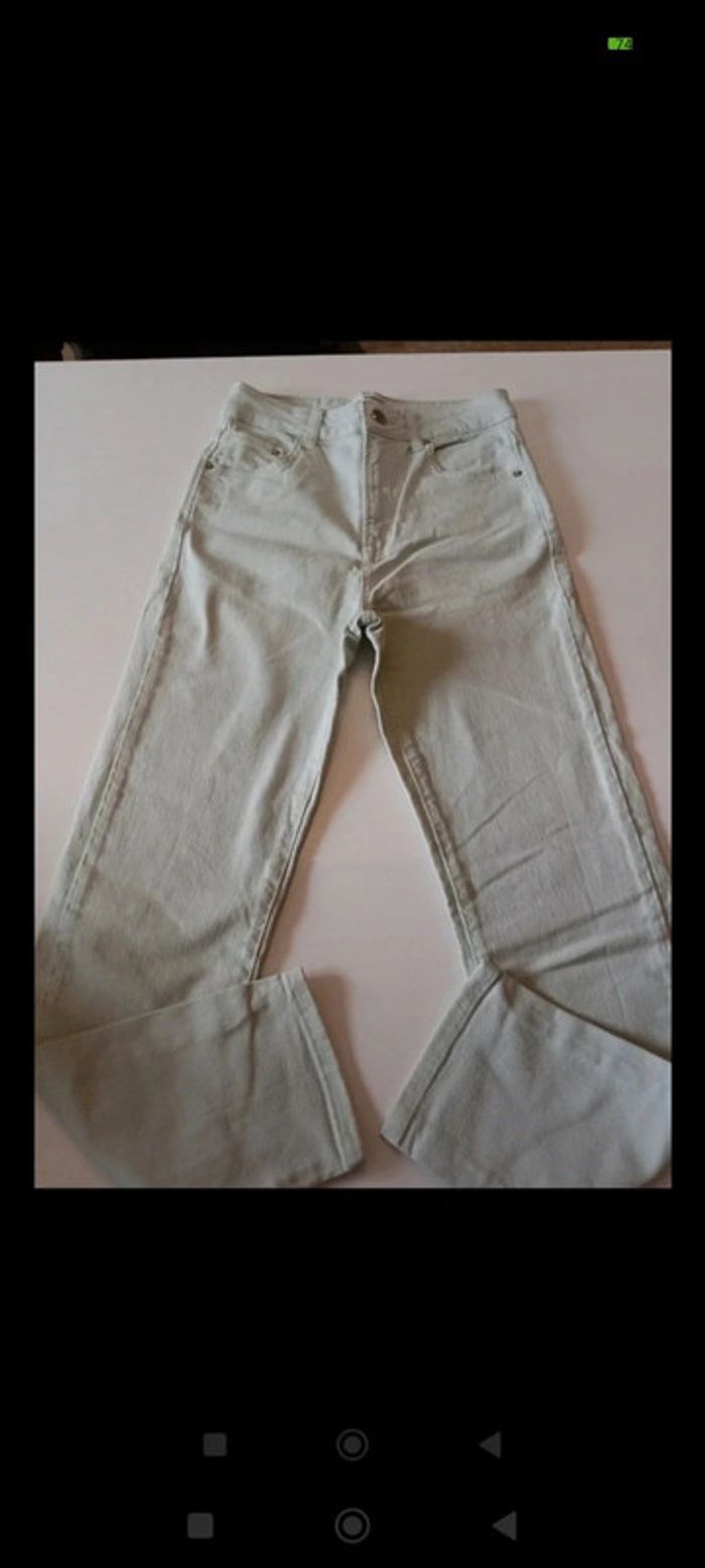 Pantalon jeans femme Stradivarius taille 34 coupe droite