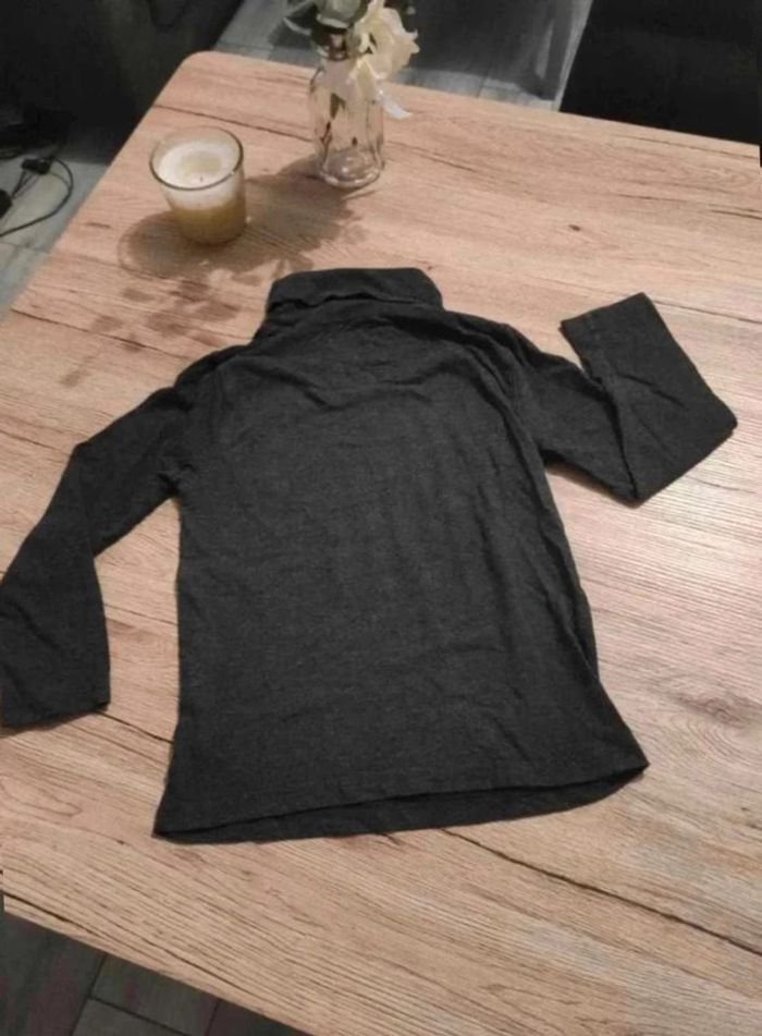 Sous  pull kids graffiti  6 ans - photo numéro 4