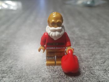 Vends figurinne lego C3Po Noel .