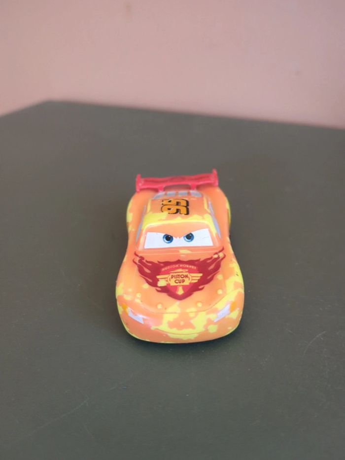 voiture Disney cars color