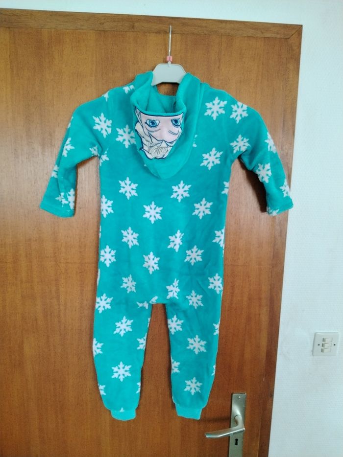 Pyjama combinaison - photo numéro 2