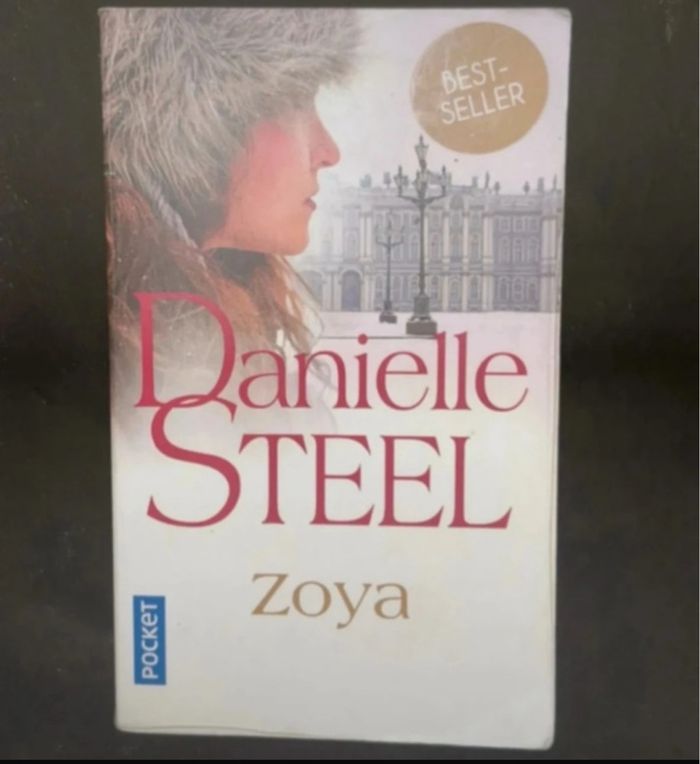 Zoya - photo numéro 2