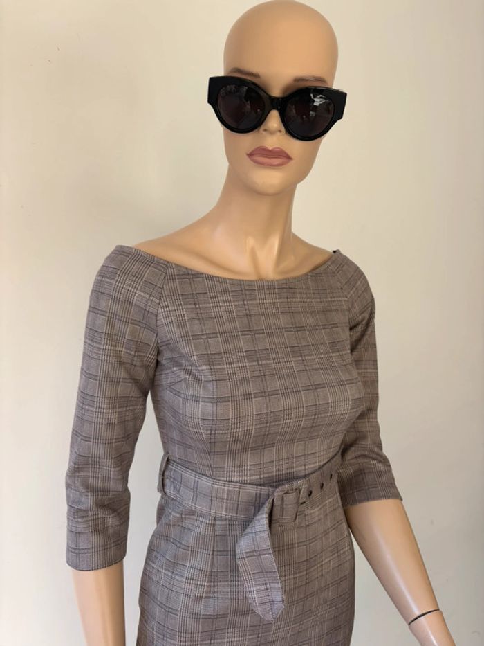Robe tailleur Zara neuve avec ceinture - photo numéro 4