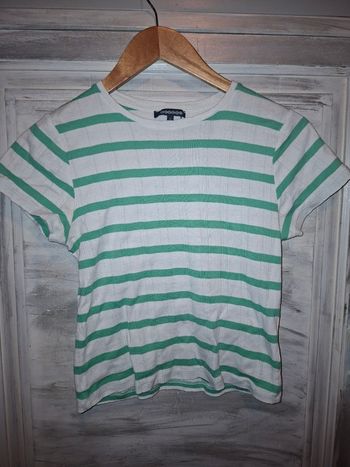 T-shirt rayé, vert et blanc