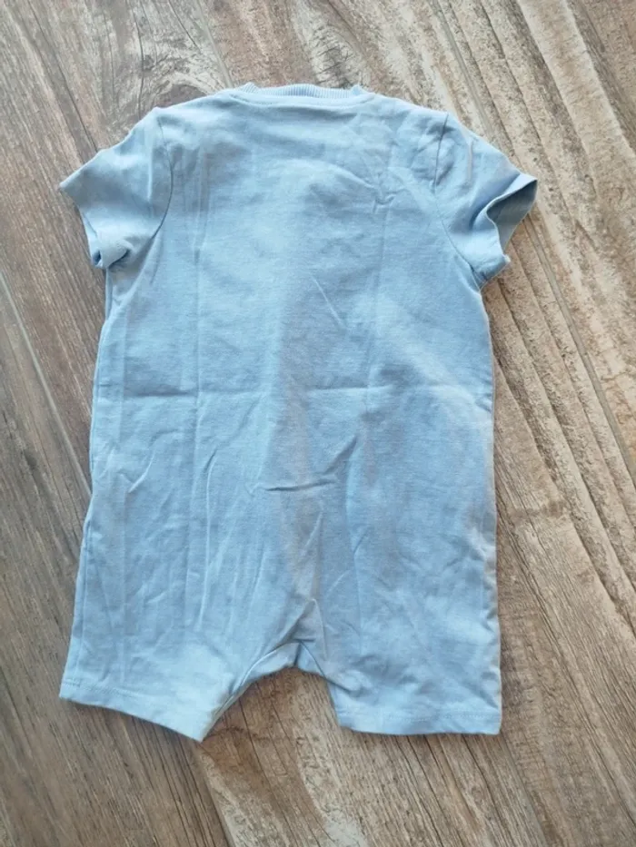 Combinaison short bébé garçon 9 mois - photo numéro 3