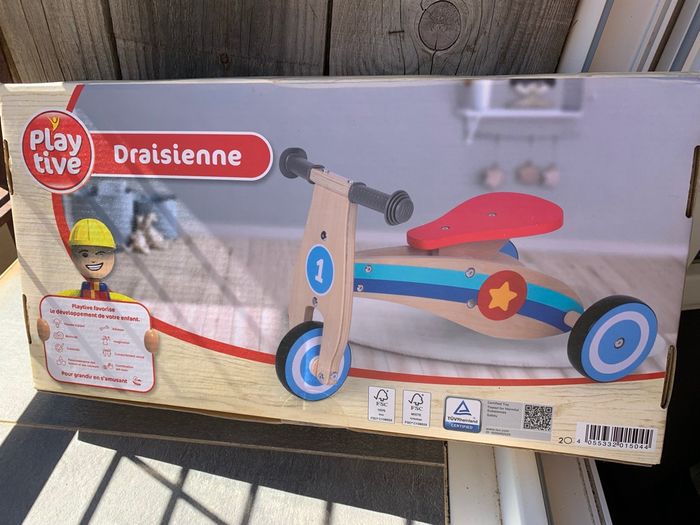 Draisienne en bois Playtive neuve - photo numéro 2