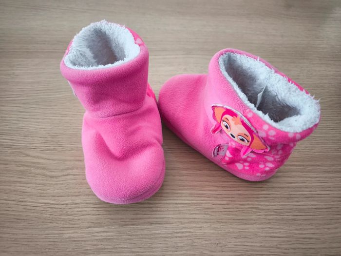 Chaussons hiver fille 26 27 - photo numéro 2