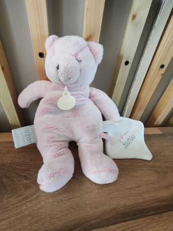 Chat rose doudou et compagnie