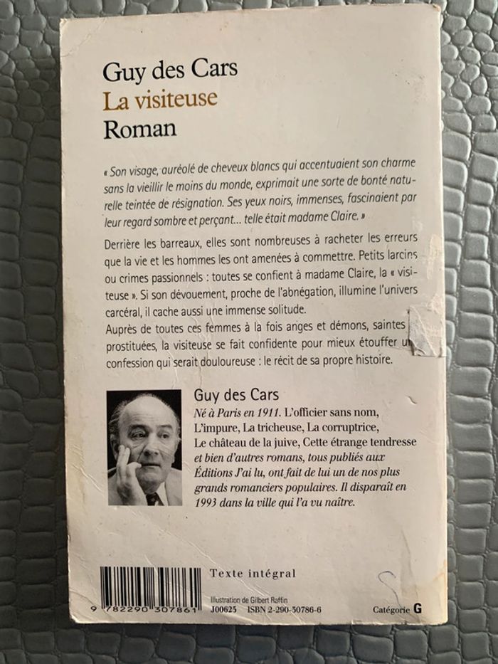 Livre : La visiteuse de Guy des Cars - photo numéro 2