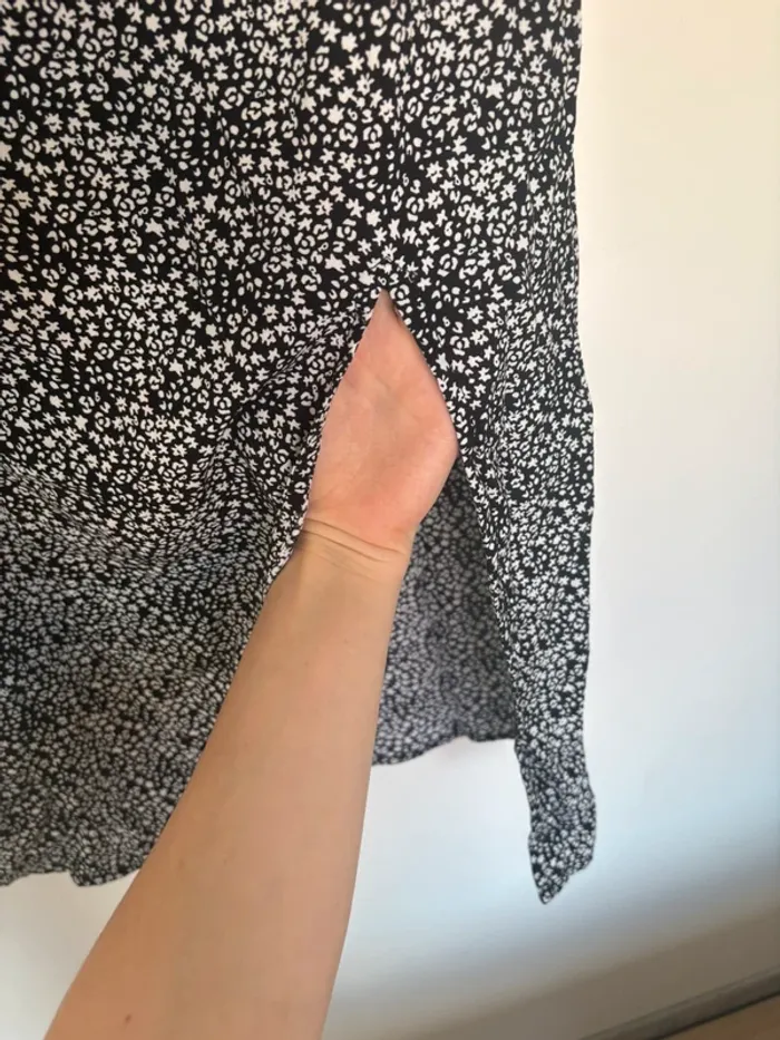 jupe légère fendu taille M - photo numéro 2