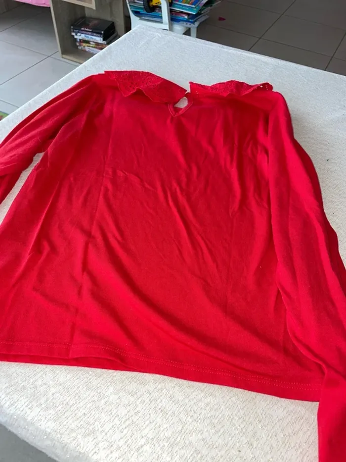 T-shirt col Claudine, dentelle, 10 ans, neuf - photo numéro 5