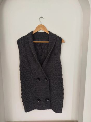 Gilet sans manches Caroll T 1 / 36 25 % laine % Alpaga quasi neuf