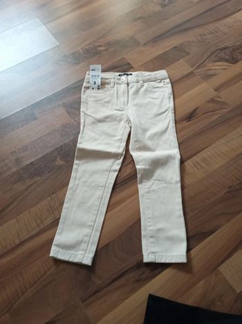 Pantalon neuf 110cm