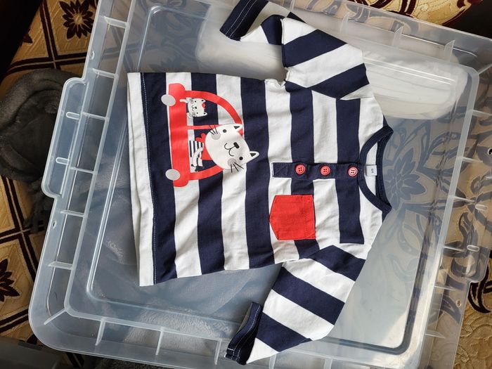 Divers vêtements 6 mois garçon - photo numéro 3