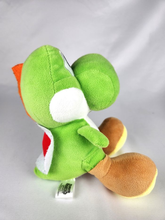 Peluche Yoshi Nintendo 15 cm - TBE - Super Mario - photo numéro 2