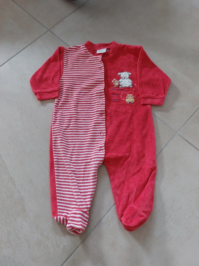 Lot pyjamas 1piece - photo numéro 2