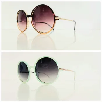 Lot de deux lunettes de soleil femme marron et verte uvprotection catégorie 3