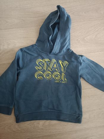 Sweat a capuche