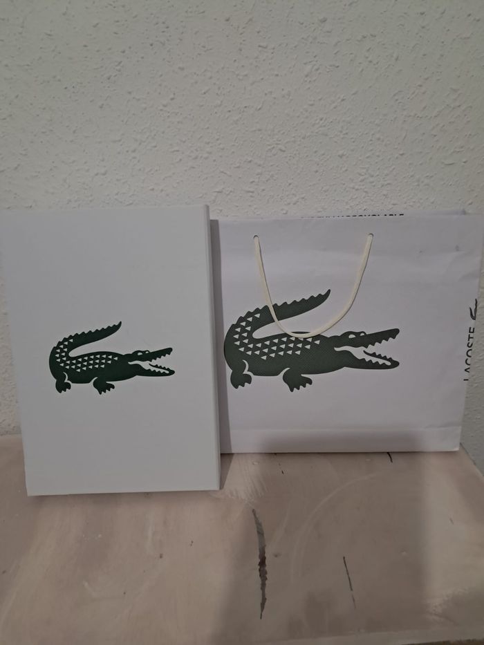 LOT LACOSTE SANS CONTRE FACON - photo numéro 8